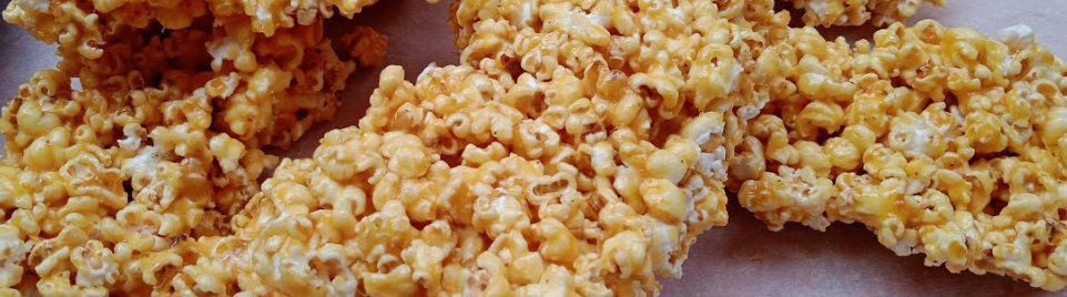 Jowar Pops Chikki