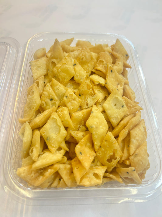 Plain Diamond Bites or Plain Kapni